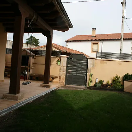 El Valle de la Mantequilla Aldehuela del Rincón Exterior foto